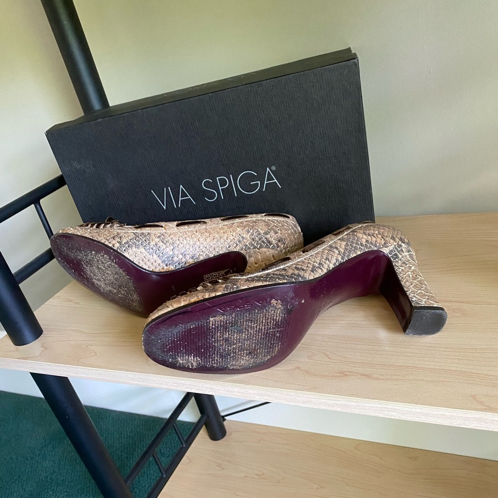 Via Spiga Beige - Sueded Python Made In Italy size 7.5 M - Picture 2 of 6